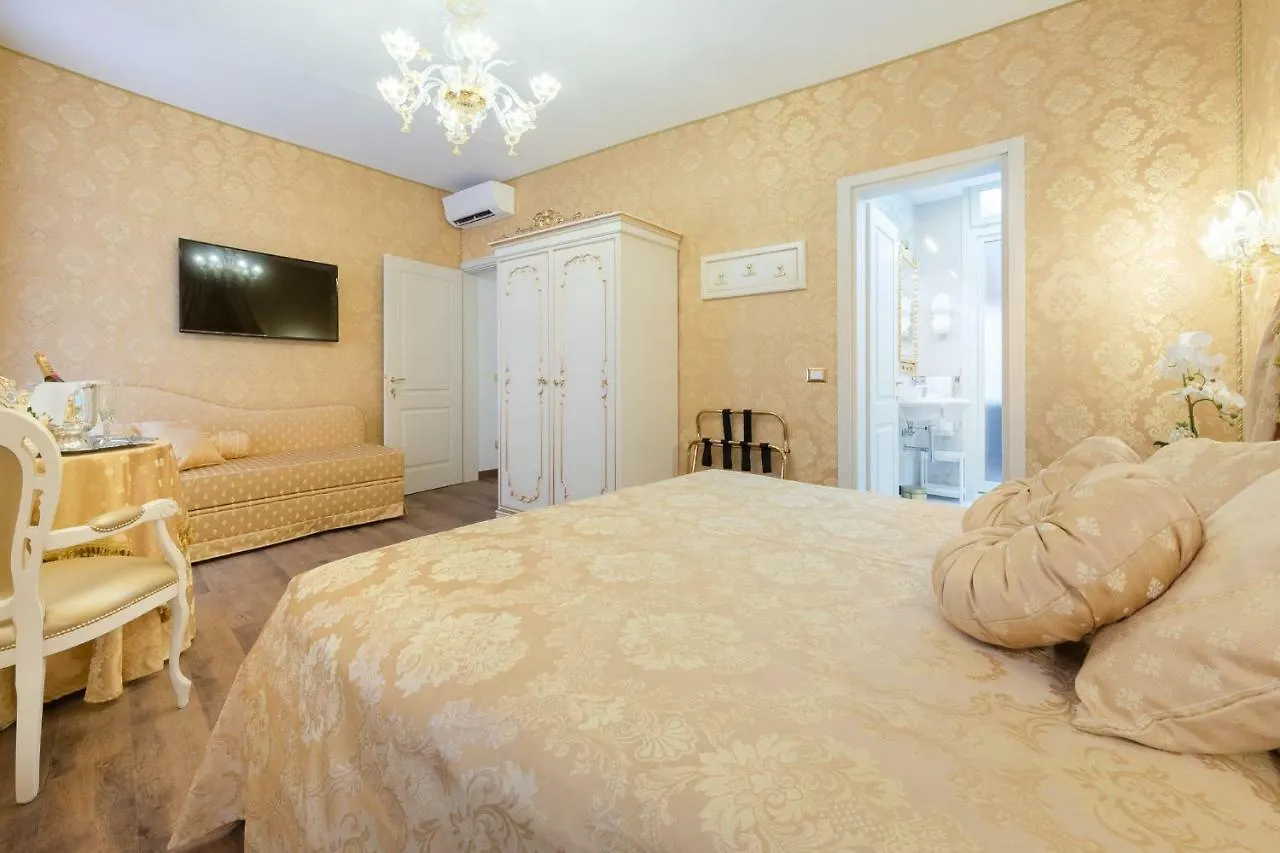 Canal View San Marco Luxury Rooms Venetië Italië
